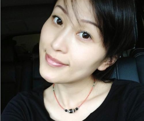 ����ǰ�ޣ����Ÿ߹ܰ׸�������ò�����ʥ����Ϊ��Ů������ʮ��