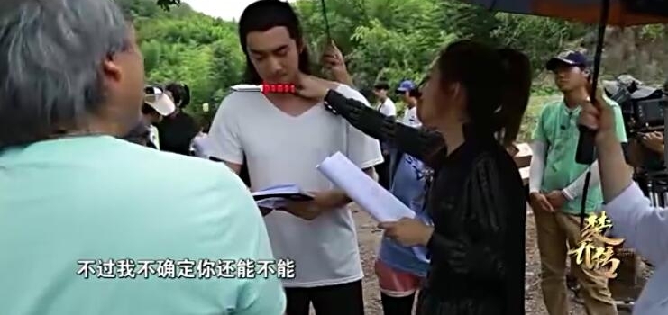 ����ӱ�ָ��¡����Ǵ�������Ű�޹��ڣ�Ƭ��ȴ��������