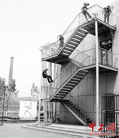 ͽ����ӣ���ס¿�����յĽŲ�