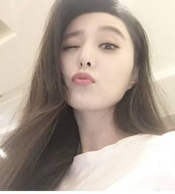 �̲����崿����ǿ��һ���ޣ����γ���Ů��������ȴ����̫װ��