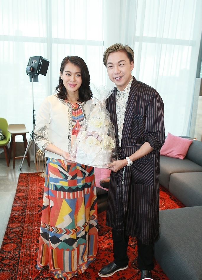 ׼������Ӷ�ͦ�ж�̽���̸��Ŀ ����Բ�󷢸�