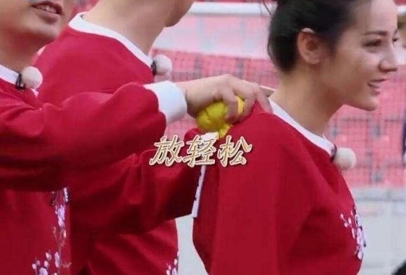 �����ֵ��������ݿ�Ц������, �º���Ϯ��˺����ɢ��ھ�!