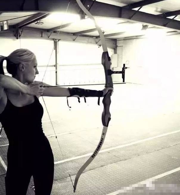 �������ں����������ֺ�;�ͨ�����黭�Ľ��