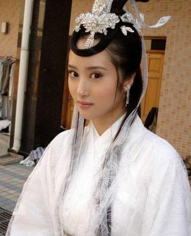 �̵�����϶��11λ���ǣ������һλ���˰����϶�ȴ�ޱ�����