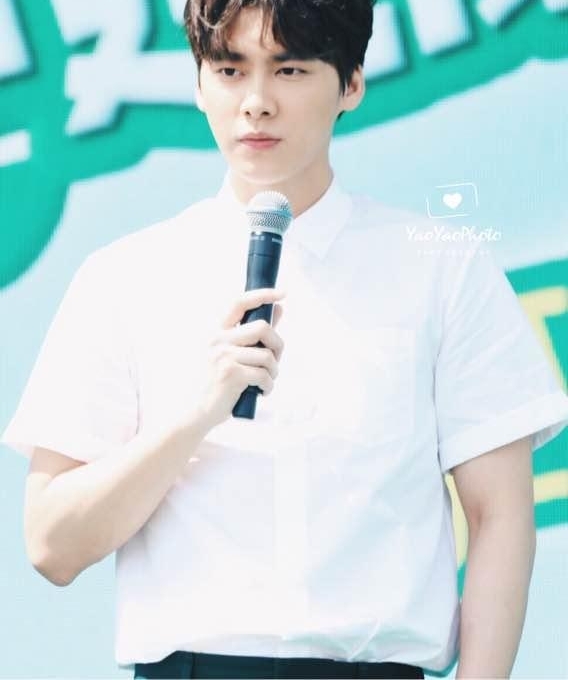 ���׷���ձ������������ͣ��׳��ºڿ��Ӽ�ֱ����18���У����