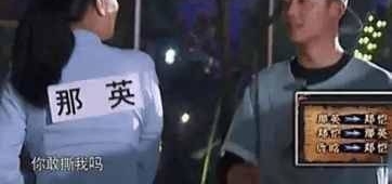 ���е��弾������������α� һ������ һ������