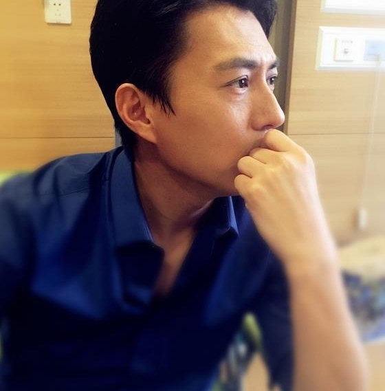 Ӱ��Ȧ�����ô�ý����ģ�������Ÿ��Ҳ��ֻ�����װٺ��ˣ�