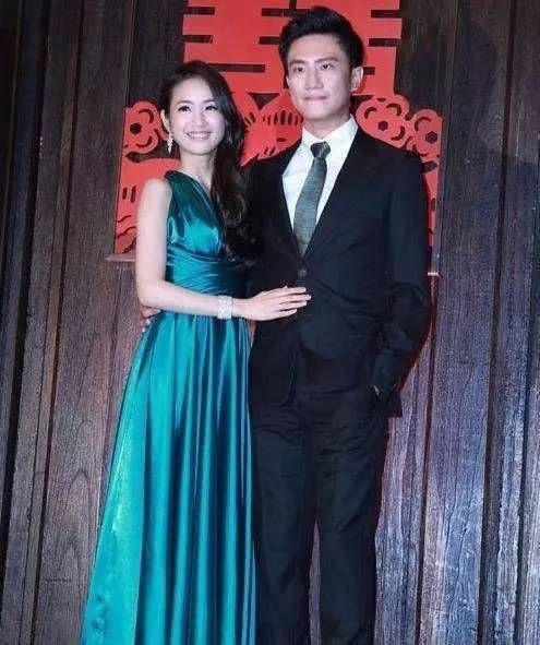 ���Ѻ���Ū�ޣ���֣Ԫ������ˣ�35����������Ů��