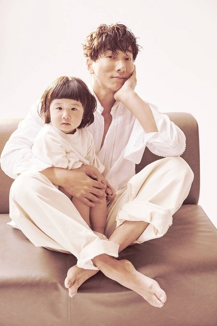 ����Ů����Ƭ�ع� ���ѣ����Ǵ��żٷ�������