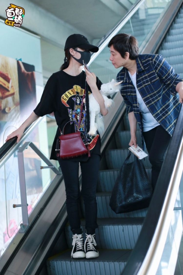 ŷ�����Ⱥ�����Է� ���Ȼ��������ͬ