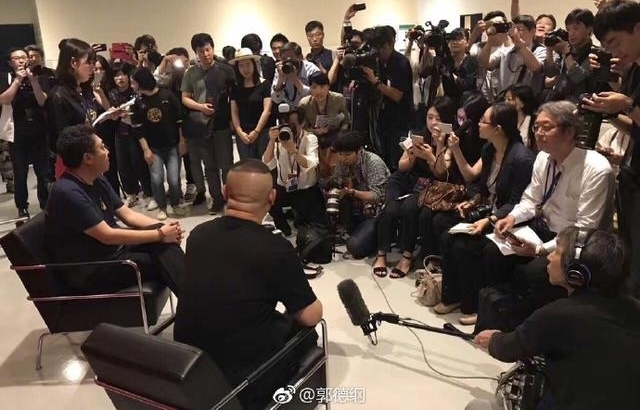 ���¸���ǫ�ձ�Ѳ�ݣ���˿�Ļ�ӭ�����������飬����¿�����¸�