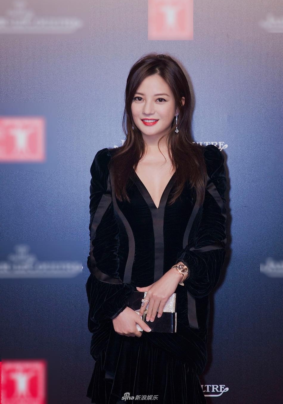 ��ޱ������Ӱ�� ˧���Ը������л�