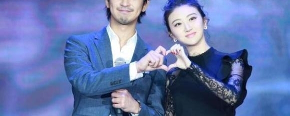 ��С�պ����������Ƕ��ھ����ˣ�˵�ĺ�Ϊ��������ŭ��