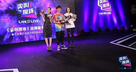 ����ΰ�����顱�ֶӾ�Ȼ����Щ�󿧣�