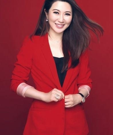 ���й�ʮ����Ů�����У��и��˲�����һλ�õ��ݣ�����Ҳʮ�ָߣ�