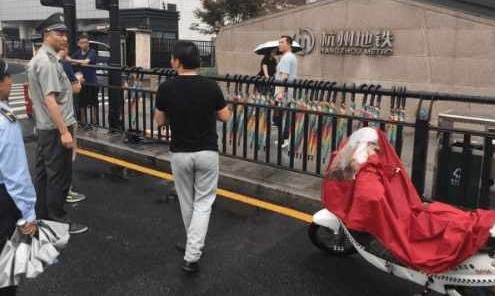��ͬ����ɡ��Ͷ���г�����һ��, �ǹ�Ϊ�������ˣ�