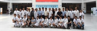 ʡ��ҽҽ������֧�߽���Ǩ�е�һ����ҽԺ����ѧ����������չ