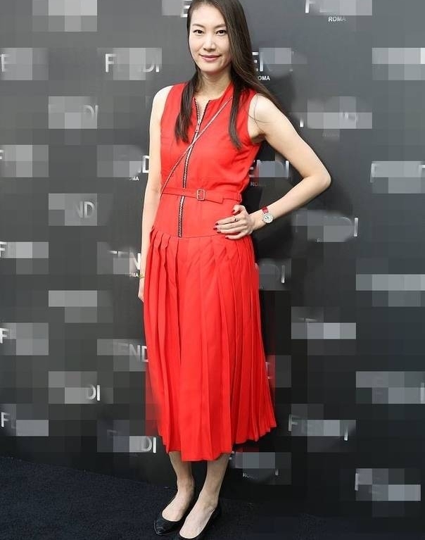 л�ӷ���ȹ����ĳ�������������ɱ��Ů��