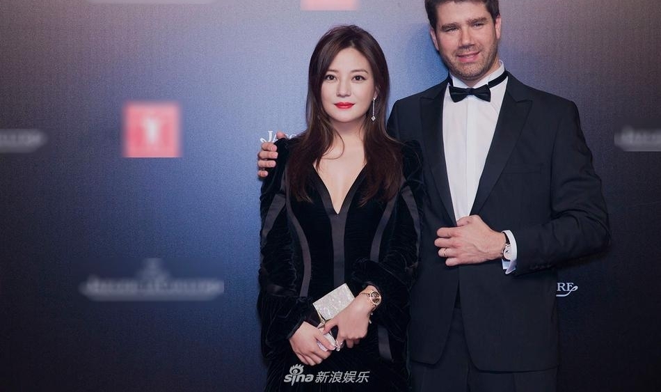 ��ޱ������Ӱ�� ˧���Ը������л�