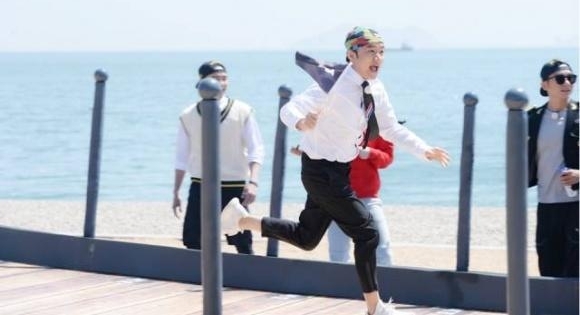 �����ܰɡ��ֵ��������εľ�Ȼ�����ǣ� �粽����ɼ�ǿ���