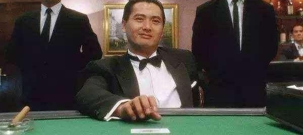 ����Ӱ̳ʷ����ΰ���10������Ա���绪��������ɱ����С����