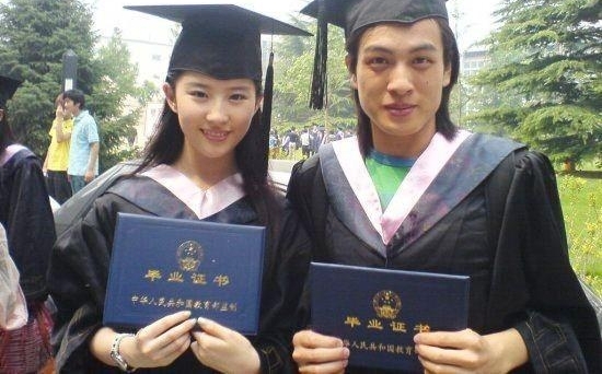 �Ȱͱ�ҵ��Ƭ�ع����ٻ�������Ůʱ����ʥ��֣ˬѧʿ�����̵�