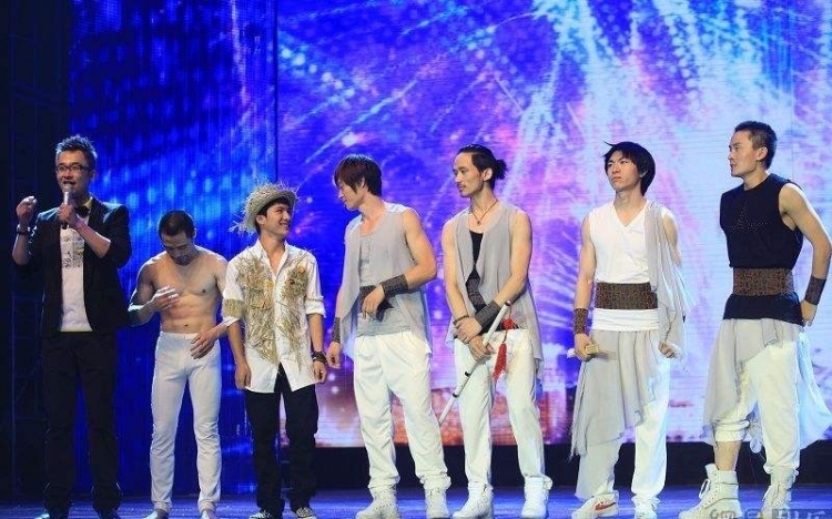 ���ǵ�09�곬Ů������Ӣ�� �����ڳ�����