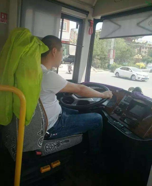 �����躣: ����˾����˿͵渶1Ԫ����һҹ֮��ɡ����족