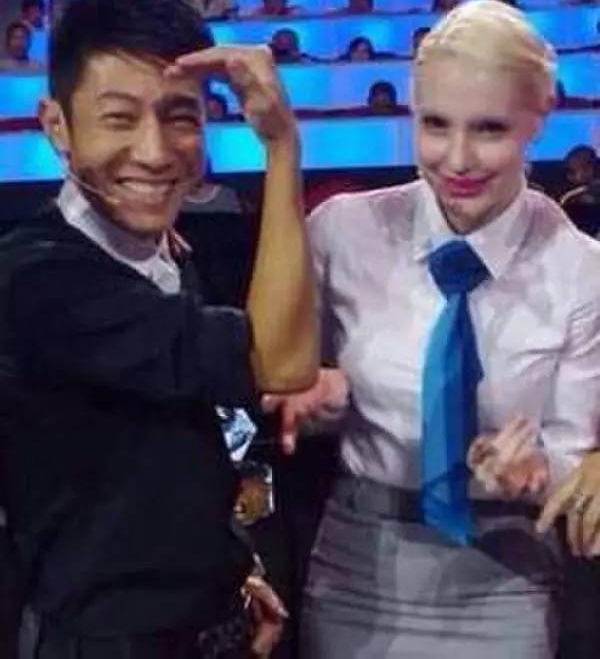 �������ں����������ֺ�;�ͨ�����黭�Ľ��