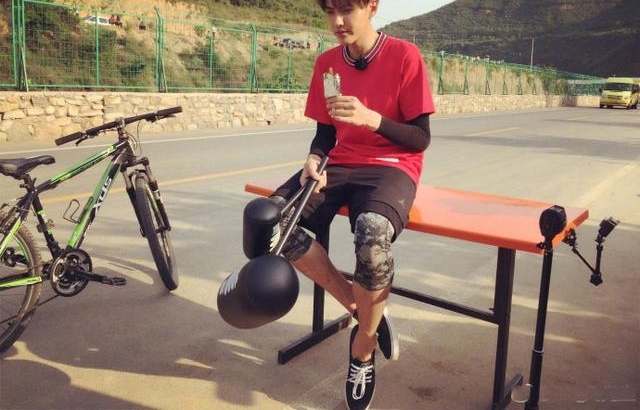 ���ෲ����˵�Լ����Ҳ�ȭ�ؼ�Ҫ�ع⣬���ѣ���ı����ճ������