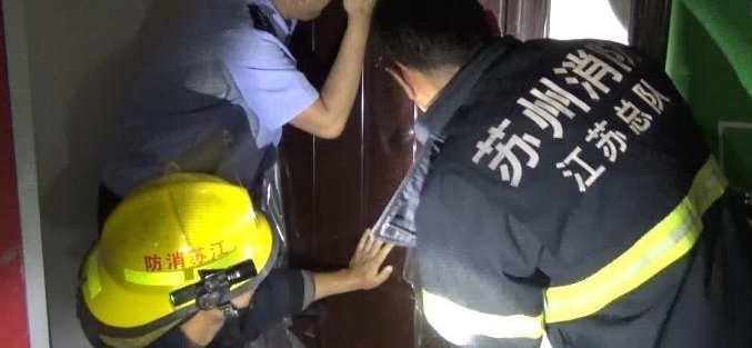 ��Ƶ������Ůͯ������̨�������ڿ��� ������ĸ����ʱ�����˺���