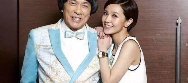 ��һ�ָ�Ů������������ɽ࣬�ɰְ��������ɽ೤���������