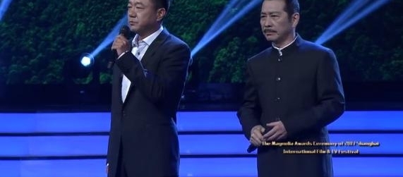 ��������������������Ů�����������룬�����Ů��ǹ���ͮ�����־��