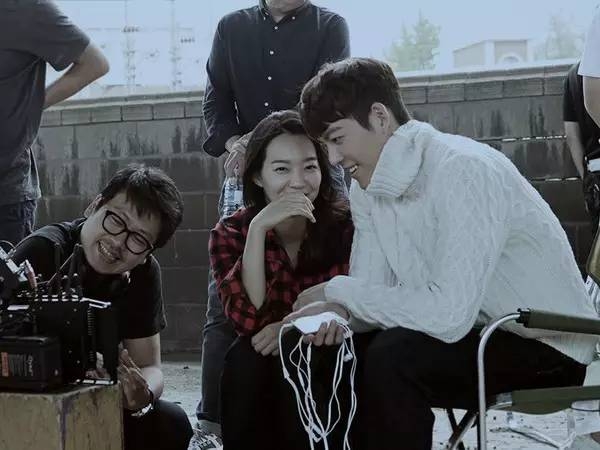 ���Ǽ��ɰ����Ը���һ��Ů�����ѻ����Բ��벻��