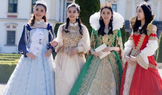 Baby���Ȱ�˭��������Ӧ�ɶ�1�仰�ơ����С���Ļ