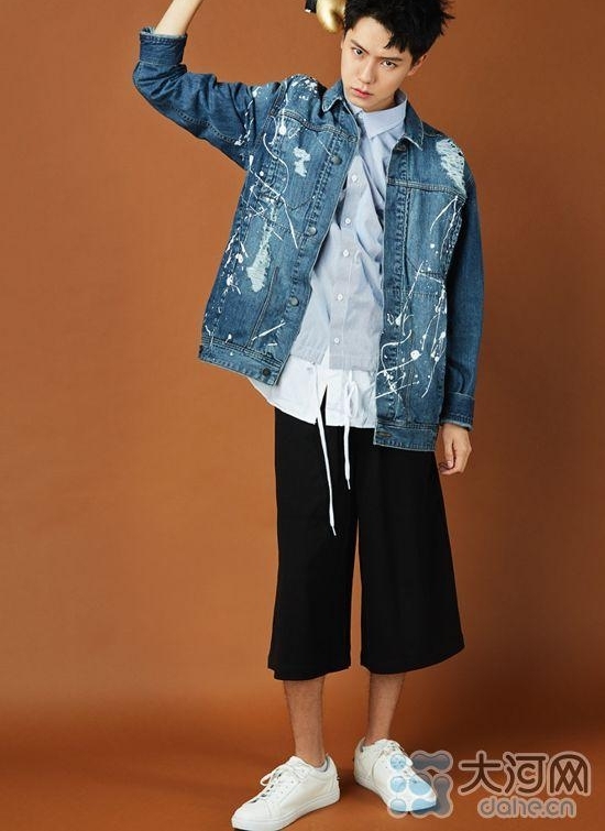 ���]��Ϊ�������׳� ��һ��һ����Ű������