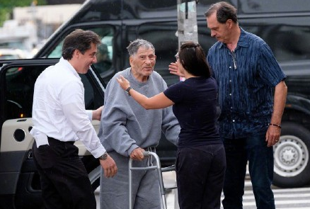 ��������100����� ��һ����ɱ���Լ��Ķ���