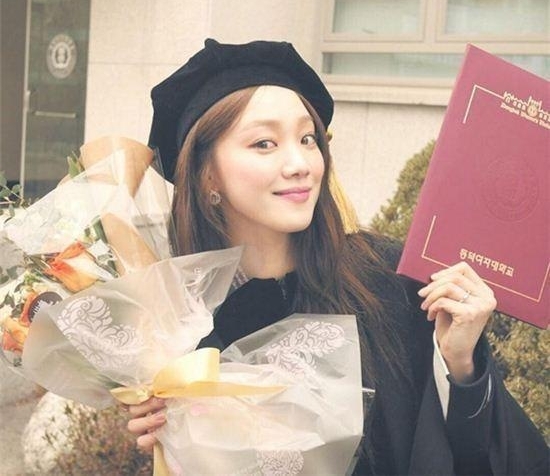 �Ȱͱ�ҵ��Ƭ�ع����ٻ�������Ůʱ����ʥ��֣ˬѧʿ�����̵�