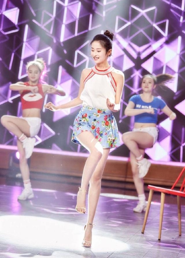 ���ʿ���ʳ���ǿ��˶����ν��ӱ���������Ա��հ�����ѡ��