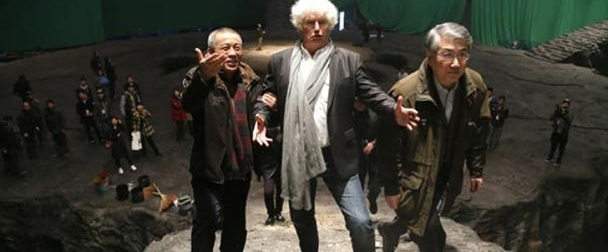 ���ʡ���ΰ����ս��͡���������ΰ�����ֲ�ԭӢ����ľ�洫��