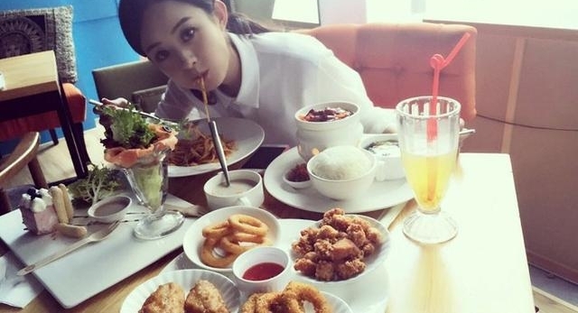 ����ӱ�ںӱ��ж�ţ���������Ѷ���� �Է���֪��˭��ĵ�