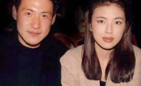 ��ѧ��Ů�����������⼮��ģ��17����������ԸУ�Ũױ���壡