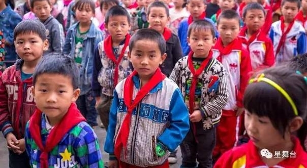 ����վ�¾�Beyond����ƼҾ��ݳ�����Ʊ�Ͻ���