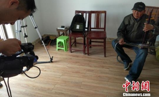 �γǷ���һ���꣺����С�����续 ��������������