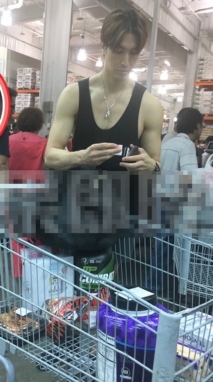 ���ٳ��ж��Թ��� ����ɫ���Ĵ������