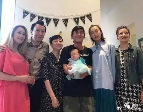 �¹�ϣŮ�������죬ɹ��Ů���գ��������ع⣬�����Ҹ�����Ů�����Ը���