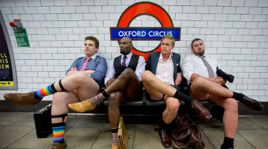 Ӣģ뵰С̿㡱ɱϽͷ ɱСȹ