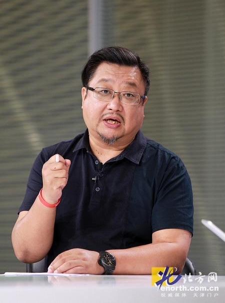 ���裺�õ�Ӱ��Ϊ��Ӱ���ϳ�� �ɵ�������ȥ