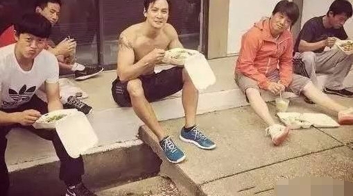 ���ǳԷ�����ǧ��ٹ֣������̿����������ᣬ���»����˿������