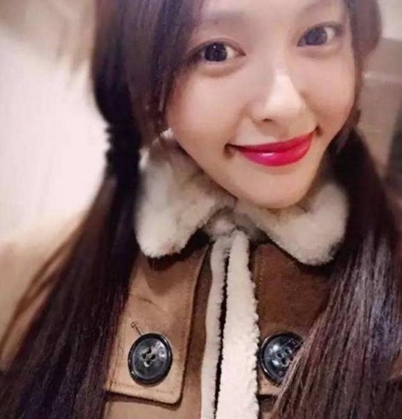 �̲����崿����ǿ��һ���ޣ����γ���Ů��������ȴ����̫װ��